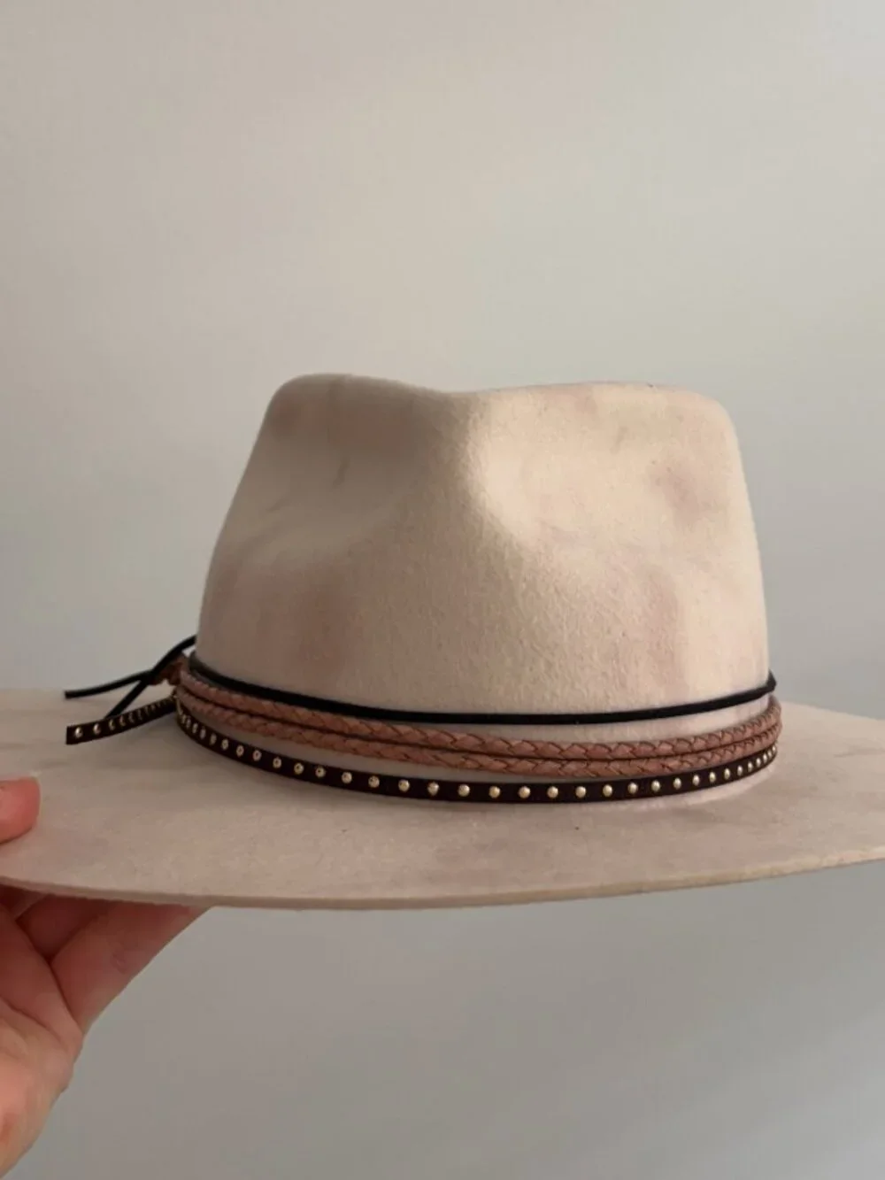 Augustine Hat Company 100% Australian Wool Wide Brim Western Hat 57cm Beige
